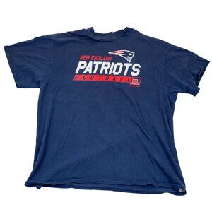 NFL Team Apparel Mens T-Shirt 2XL New England Patriots Football Casual Pullover